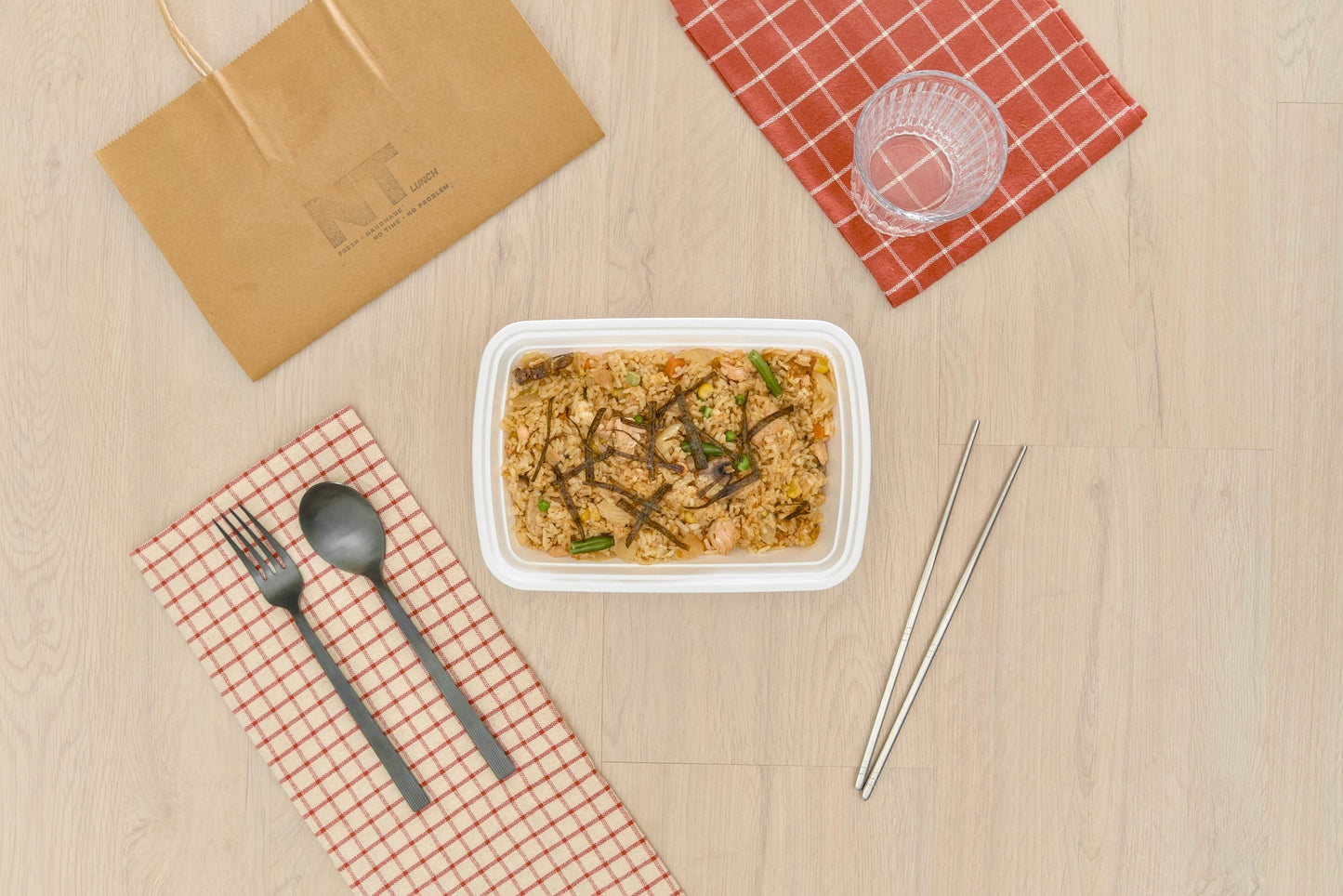 日式三文魚炒飯 Japanese-Style Salmon Fried Rice