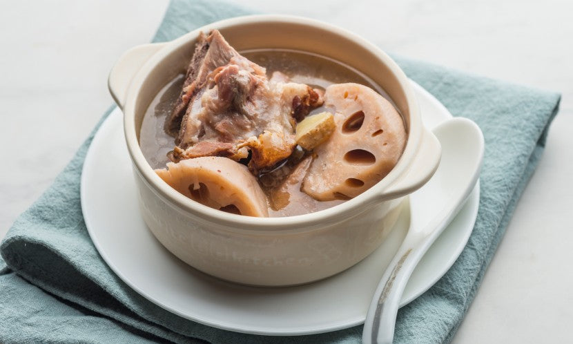 蓮藕紅蘿蔔赤小豆扁豆排骨湯 Lotus Root, Carrot, Red Bean, Flat Bean & Pork Rib Soup